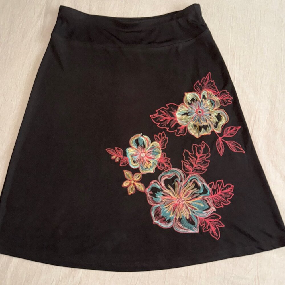 New York & Company Chocolate Brown Embroidered A-Line Pull On Skirt Size S‎